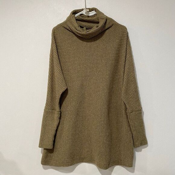 Free People We The Free Uptown Pullover Tunic Sweater Olive Green Size Small - Picture 1 of 7